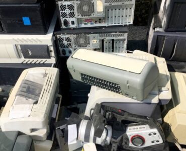 czy warto rozbierać sprzęt elektroniczny